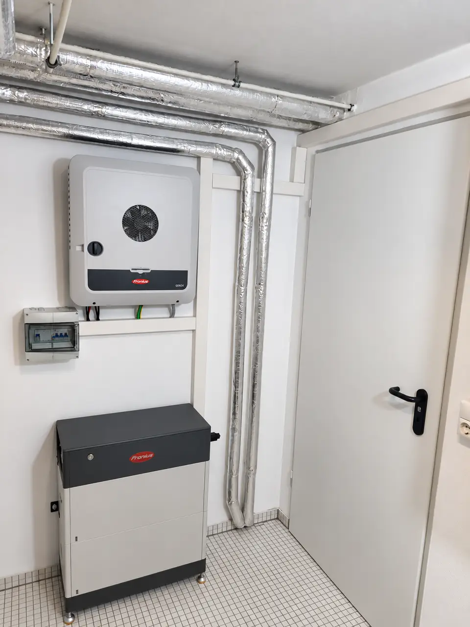Energiesystem mit Kabelführung aus dem Projektbestand von E-PN